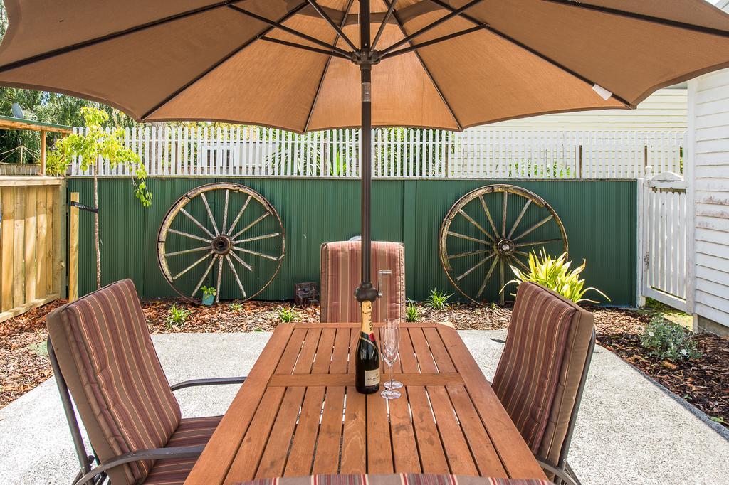 Charmae Guest House Whanganui Exterior photo